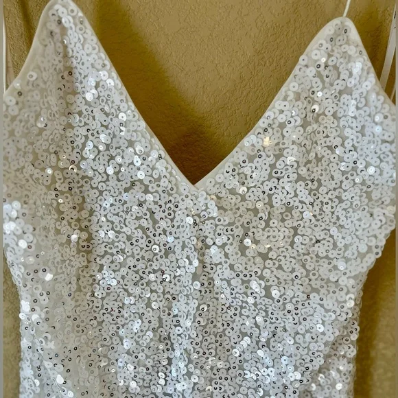 Not for sale-Lulu's NWT Force of Fashion White Backless Sequin Dress Size M
